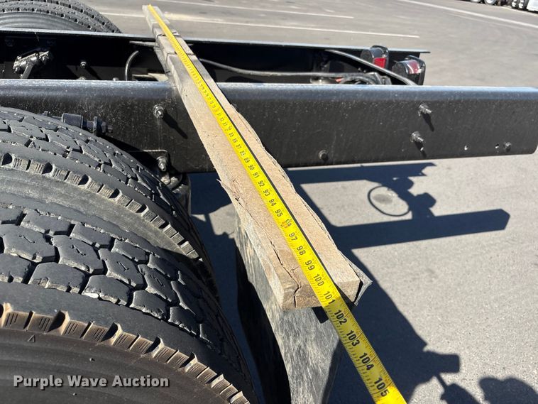 image for item EU8630 2014 Freightliner Business Class M2 truck cab and chassis