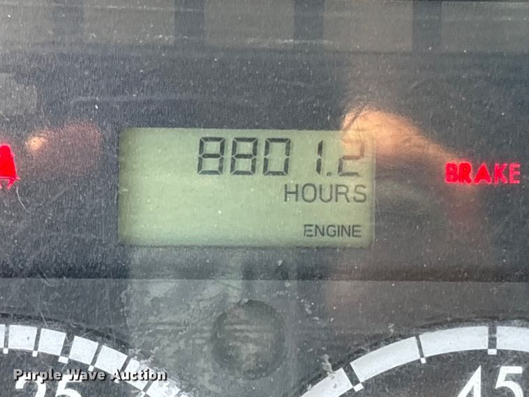 image for item EU8630 2014 Freightliner Business Class M2 truck cab and chassis