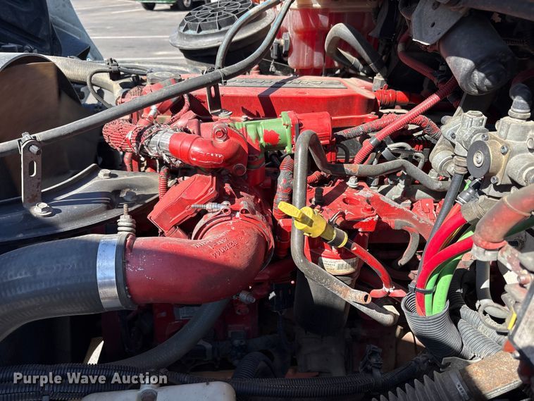 image for item EU8630 2014 Freightliner Business Class M2 truck cab and chassis