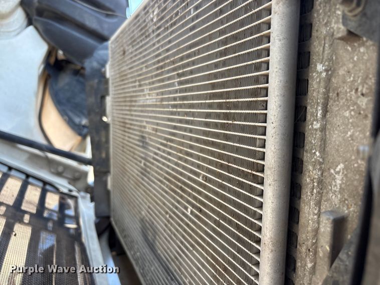 image for item EU8630 2014 Freightliner Business Class M2 truck cab and chassis