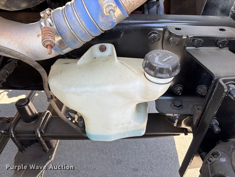 image for item EU8630 2014 Freightliner Business Class M2 truck cab and chassis