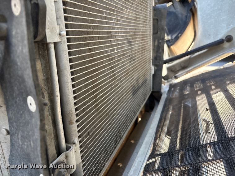 image for item EU8630 2014 Freightliner Business Class M2 truck cab and chassis