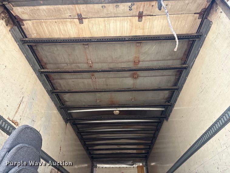 image for item EV2897 1998 International 4700 box truck