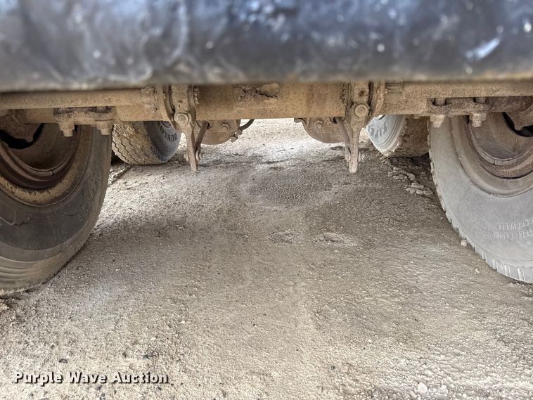 image for item EV7660 1974 Transcraft refuse trailer