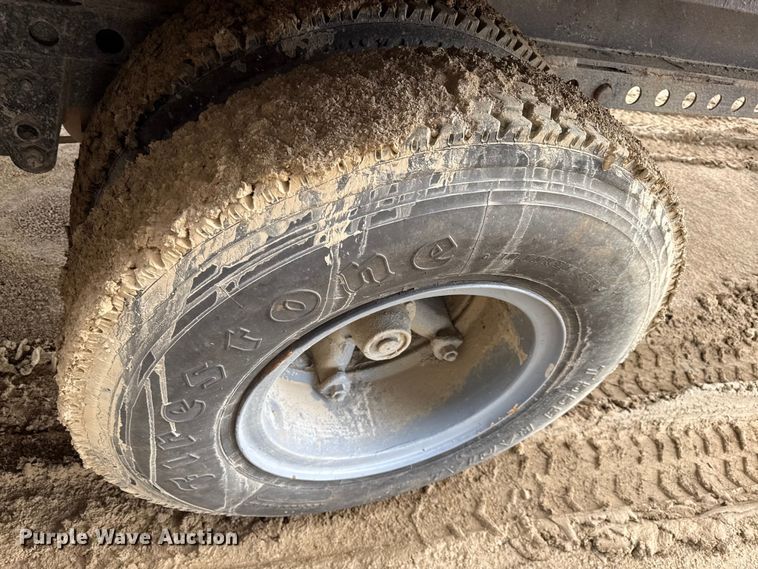 image for item EV7660 1974 Transcraft refuse trailer