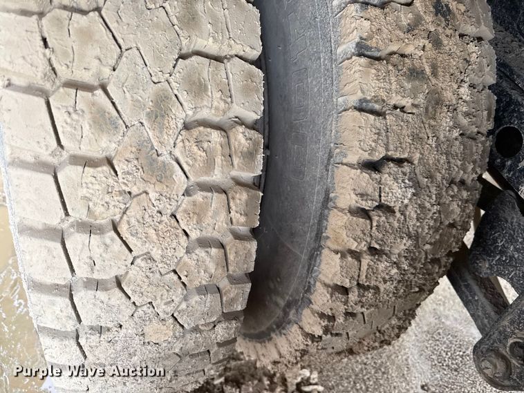 image for item EV7660 1974 Transcraft refuse trailer