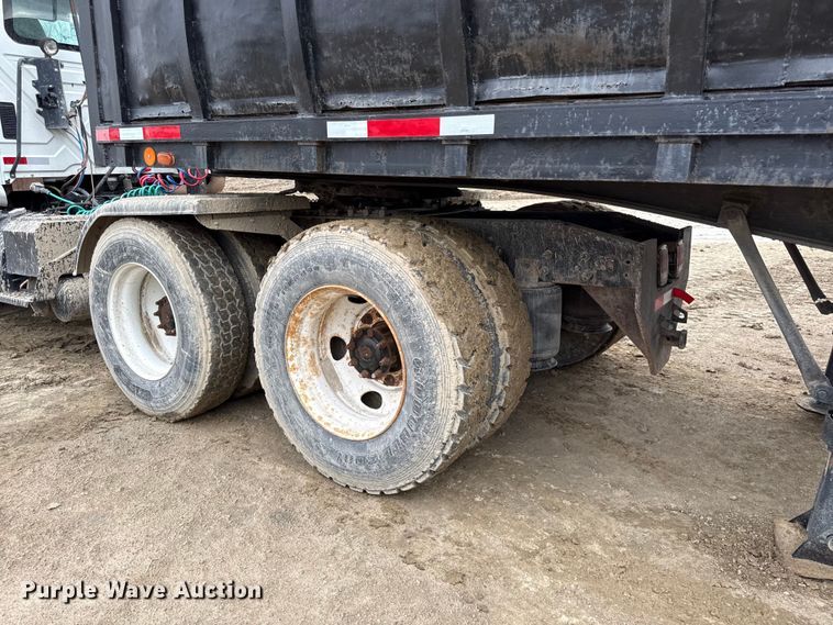 image for item EV7661 1974 Transcraft refuse trailer