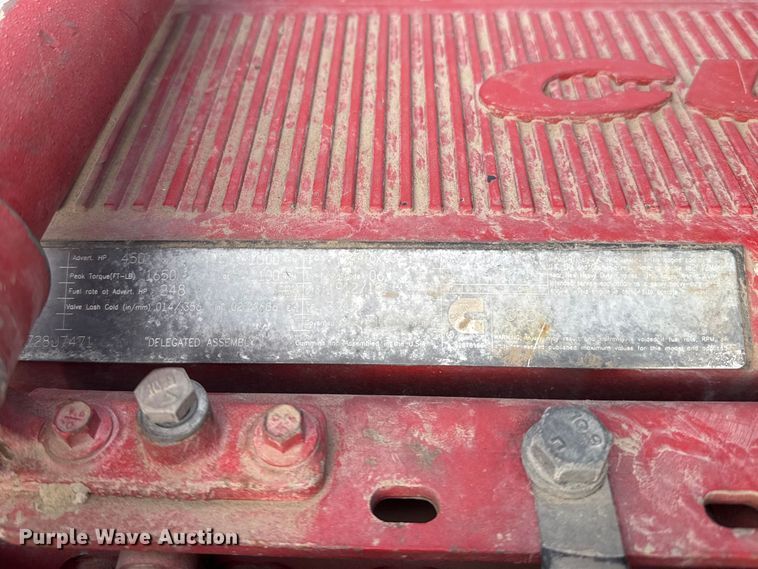 image for item FB0956 2013 Peterbilt 386 semi truck