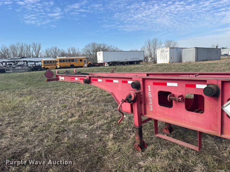 image for item FB0957 1995 PMF roll-off container trailer