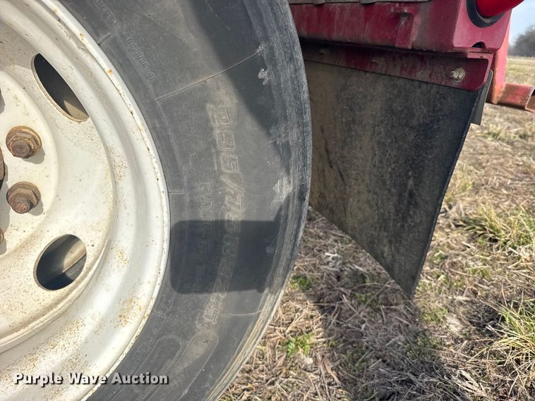 image for item FB0957 1995 PMF roll-off container trailer