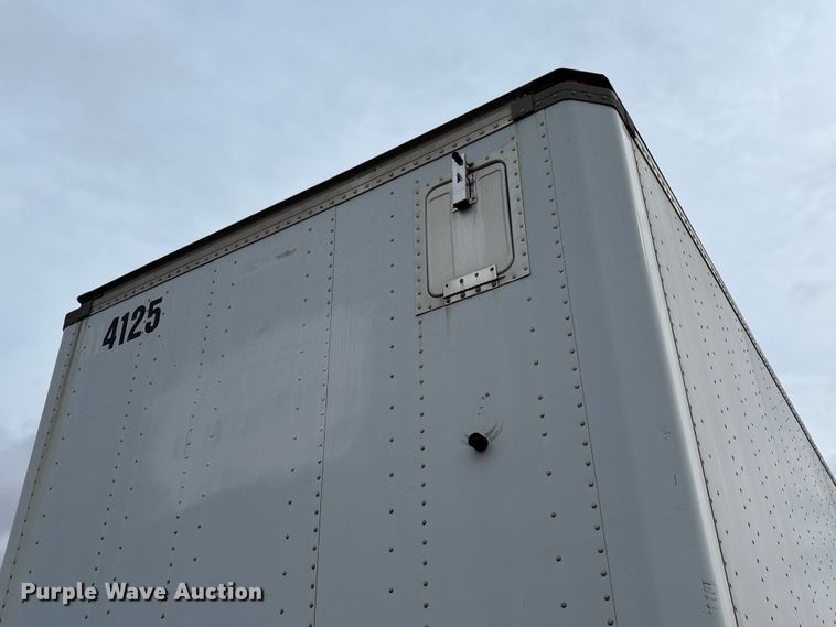 image for item FB3210 2006 Stoughton AVW-535T-S-C-AR dry van trailer