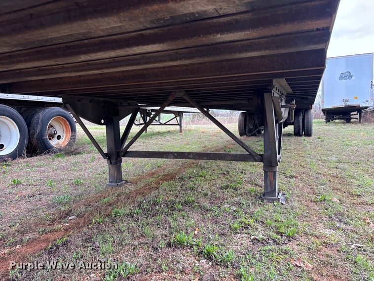 image for item FB3210 2006 Stoughton AVW-535T-S-C-AR dry van trailer