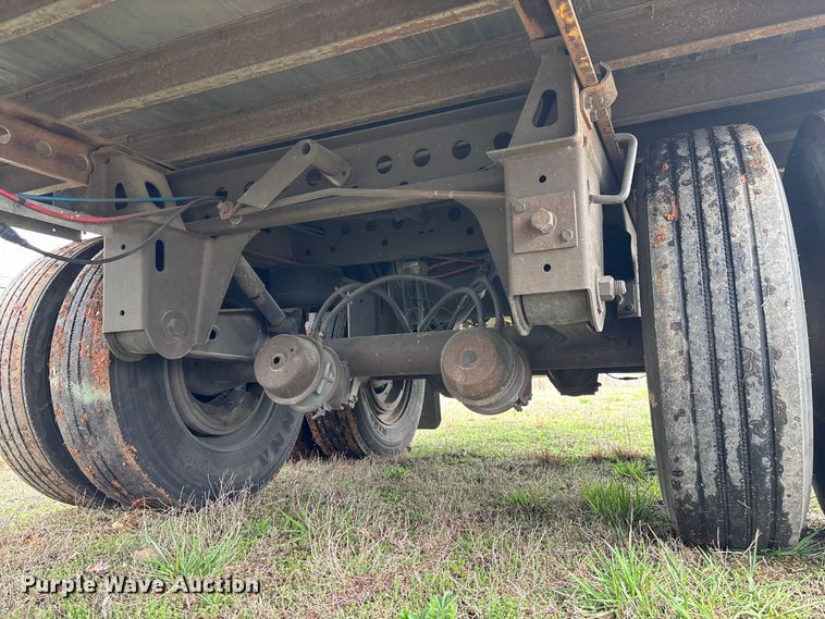 image for item FB3210 2006 Stoughton AVW-535T-S-C-AR dry van trailer