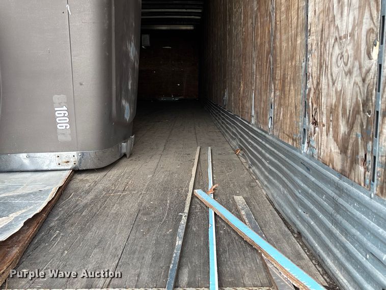 image for item FB3210 2006 Stoughton AVW-535T-S-C-AR dry van trailer