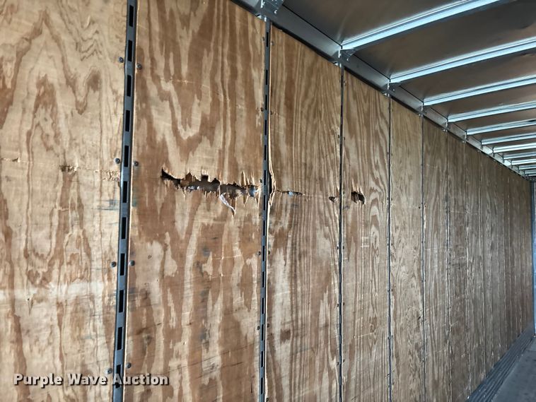 image for item FB3210 2006 Stoughton AVW-535T-S-C-AR dry van trailer