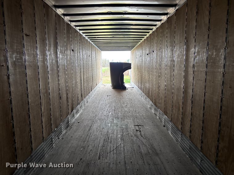 image for item FB3210 2006 Stoughton AVW-535T-S-C-AR dry van trailer