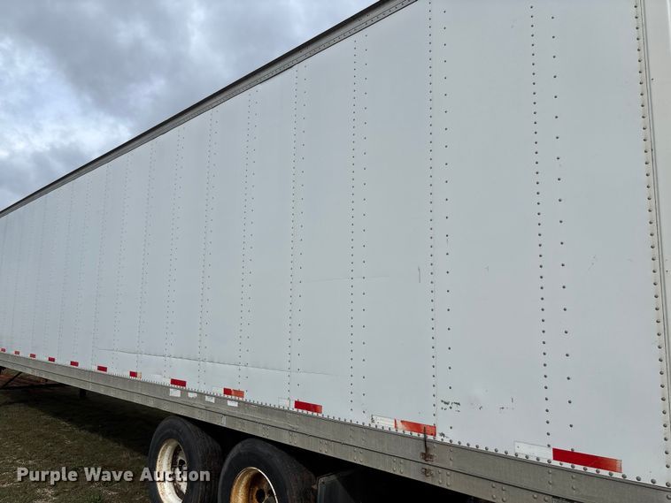 image for item FB3210 2006 Stoughton AVW-535T-S-C-AR dry van trailer