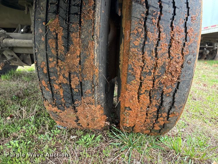 image for item FB3210 2006 Stoughton AVW-535T-S-C-AR dry van trailer