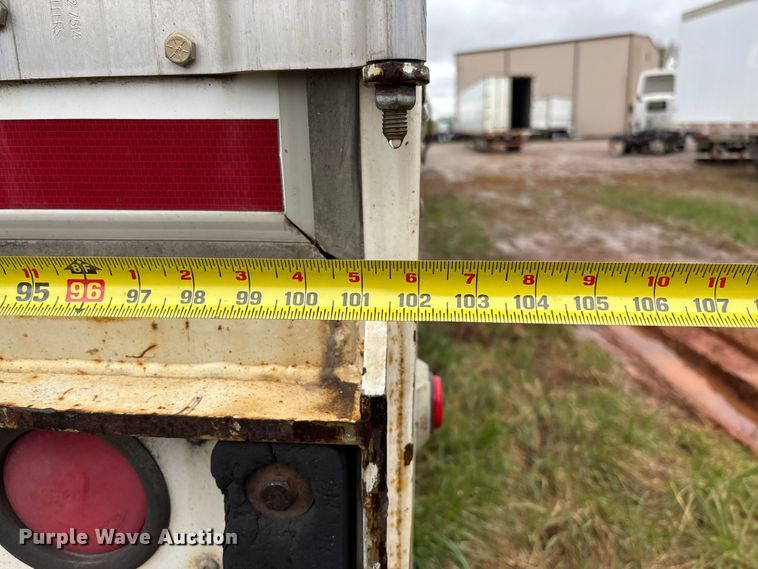 image for item FB3211 2006 Stoughton AVW-535T-S-C-AR dry van trailer