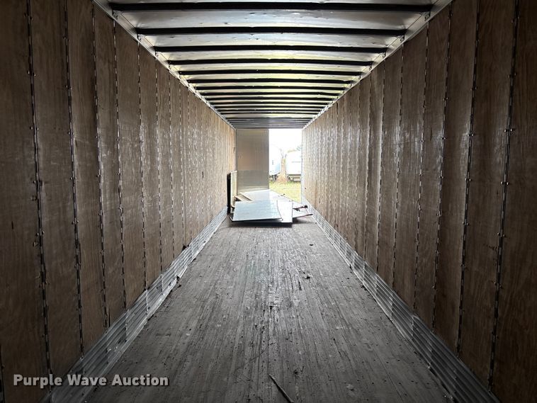 image for item FB3211 2006 Stoughton AVW-535T-S-C-AR dry van trailer