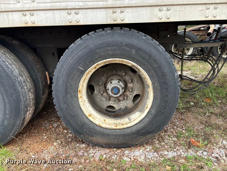 image for item FB3211 2006 Stoughton AVW-535T-S-C-AR dry van trailer