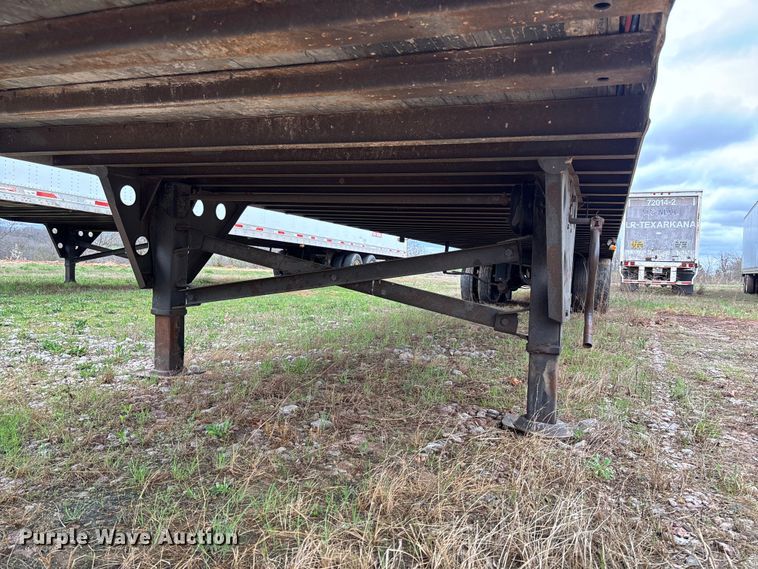 image for item FB3212 2006 Utility VS2DC Van trailer