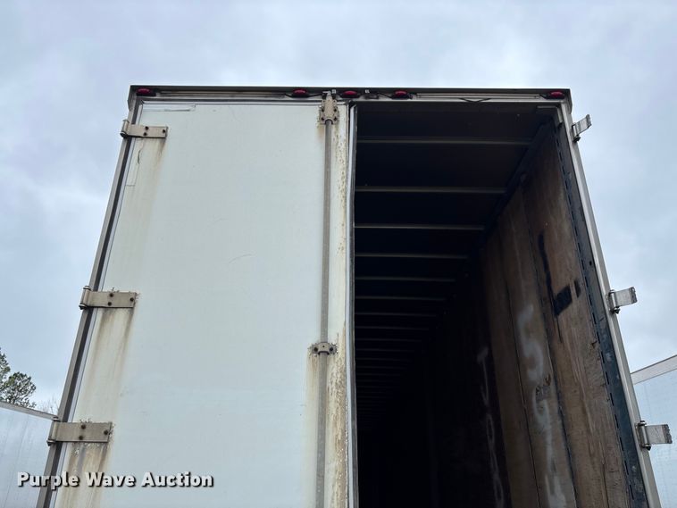 image for item FB3212 2006 Utility VS2DC Van trailer