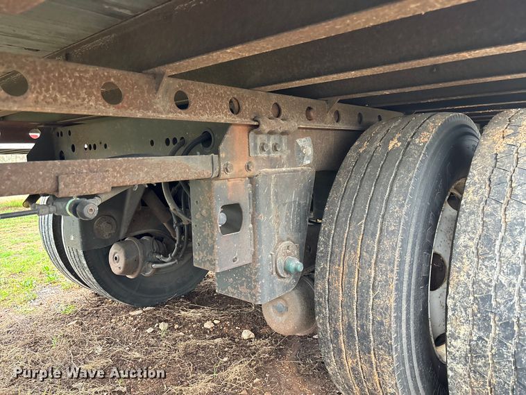 image for item FB3212 2006 Utility VS2DC Van trailer