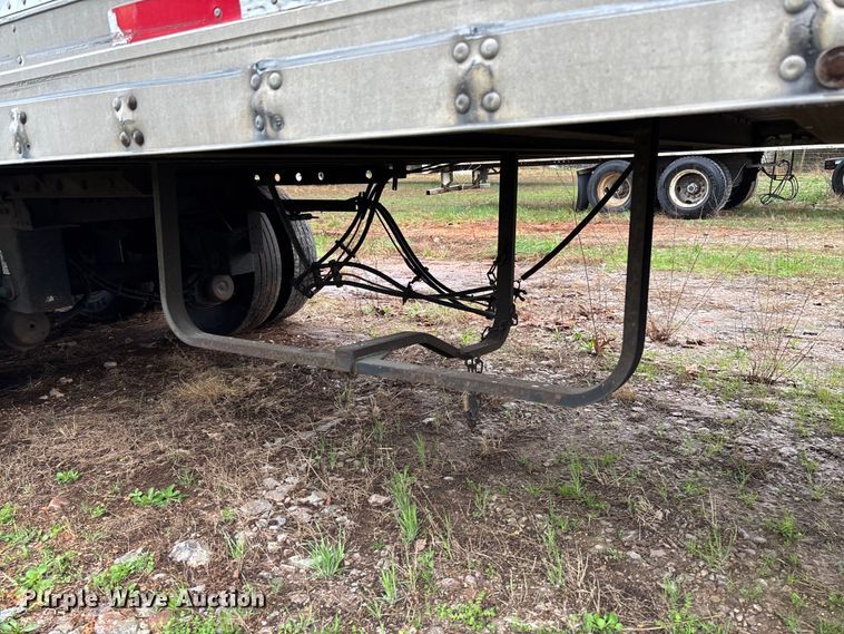 image for item FB3212 2006 Utility VS2DC Van trailer