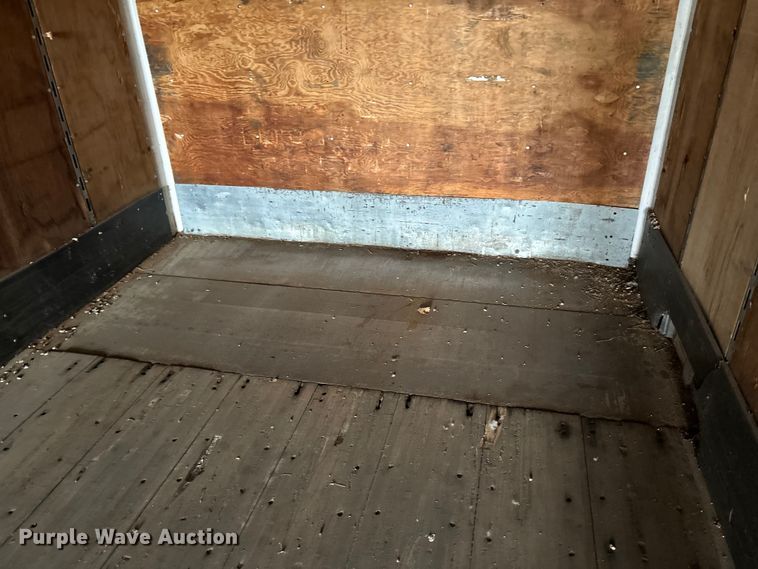 image for item FB3212 2006 Utility VS2DC Van trailer