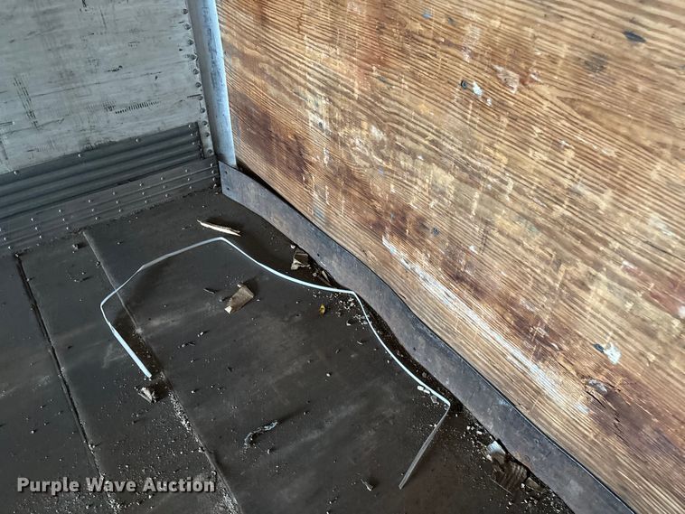 image for item FB3213 2000 Wabash National DVCVHPC dry van trailer