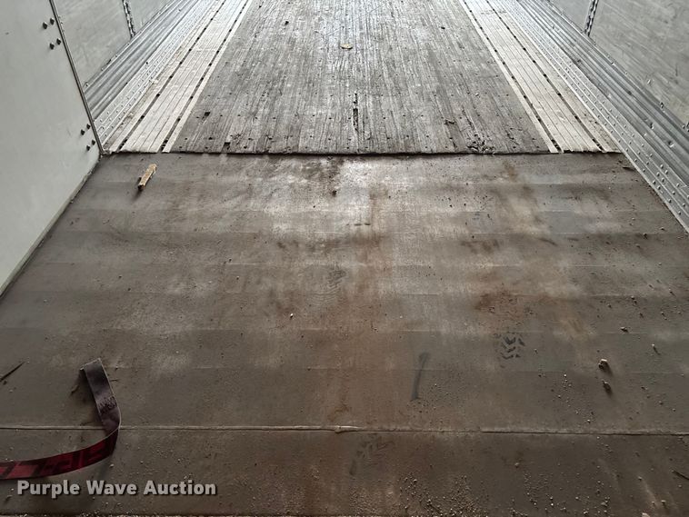 image for item FB3213 2000 Wabash National DVCVHPC dry van trailer