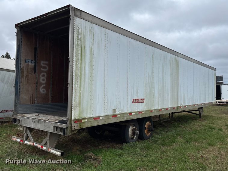 image for item FB3214 2006 Utility VS2DC dry van trailer