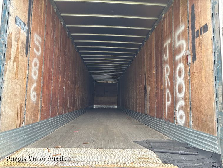 image for item FB3214 2006 Utility VS2DC dry van trailer