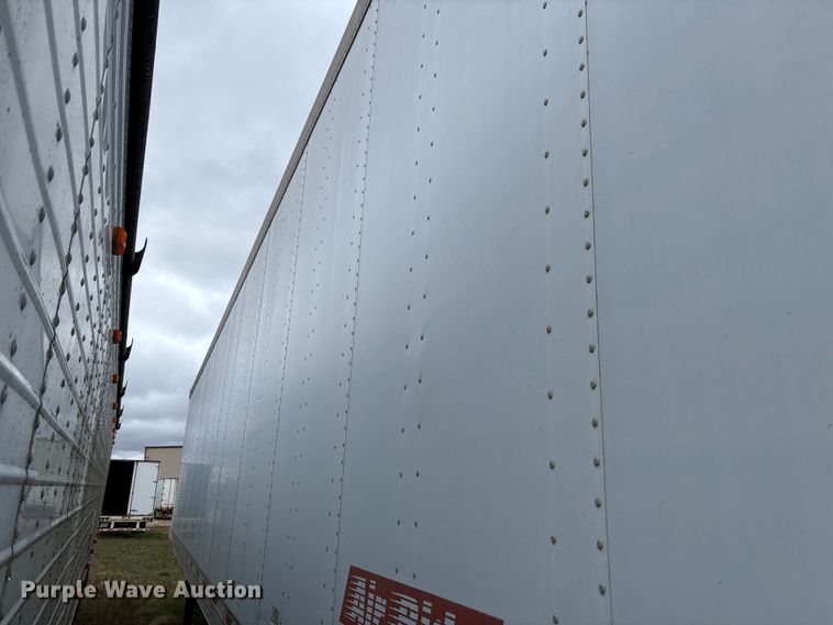 image for item FB3214 2006 Utility VS2DC dry van trailer