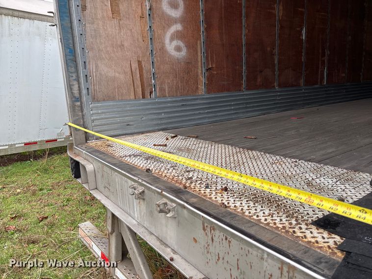 image for item FB3214 2006 Utility VS2DC dry van trailer