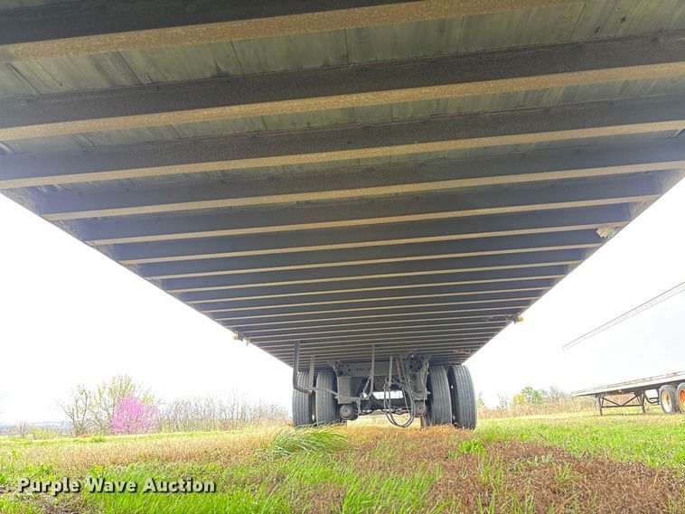 image for item FB3215 2006 Utility VS2DC dry van trailer