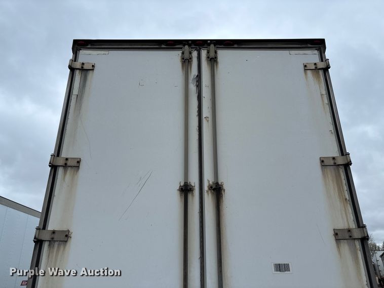 image for item FB3215 2006 Utility VS2DC dry van trailer