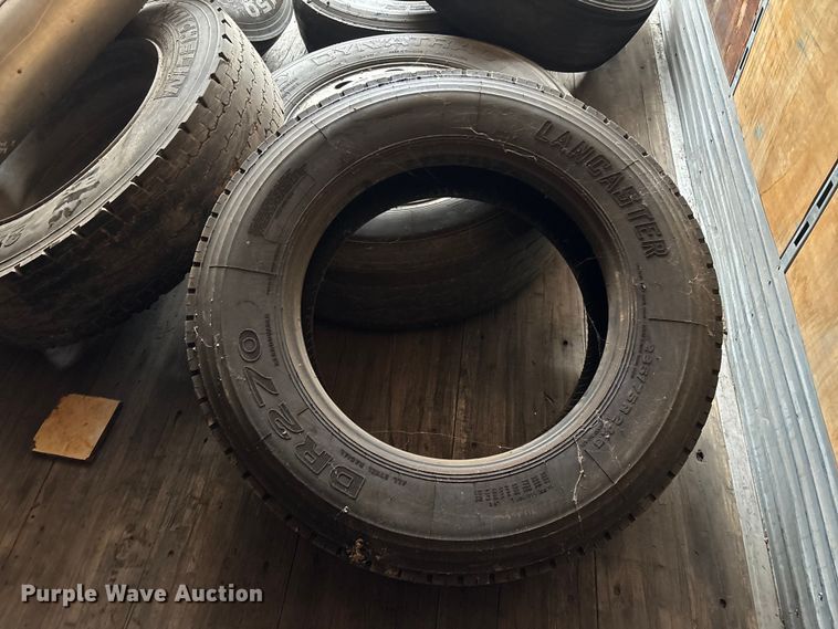 image for item FB3215 2006 Utility VS2DC dry van trailer