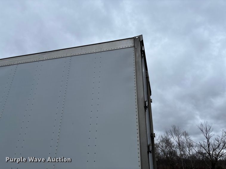 image for item FB3215 2006 Utility VS2DC dry van trailer