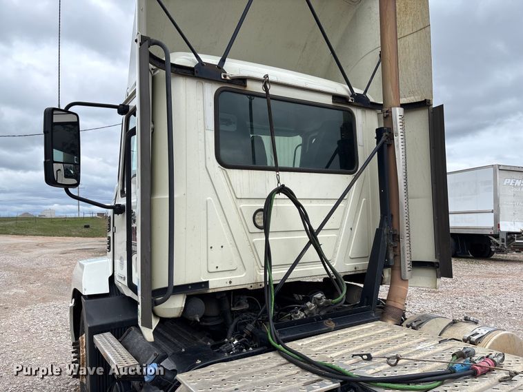 image for item FB3218 2019 Mack AN64T semi truck