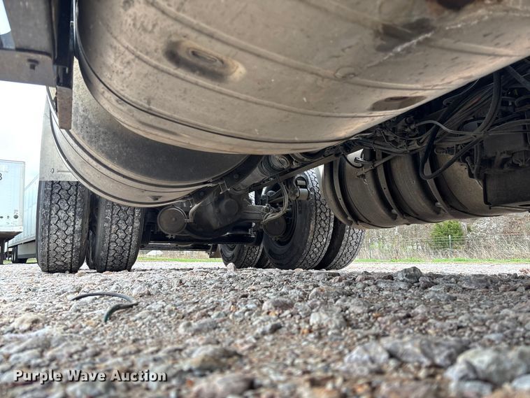 image for item FB3218 2019 Mack AN64T semi truck