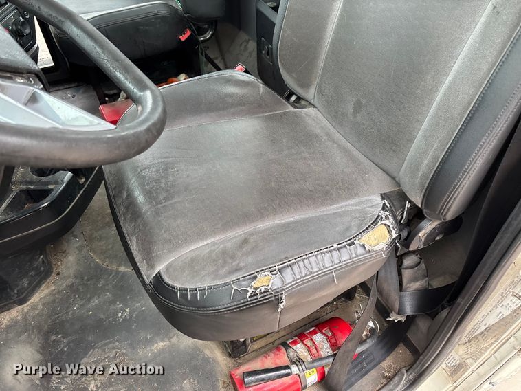 image for item FB3218 2019 Mack AN64T semi truck