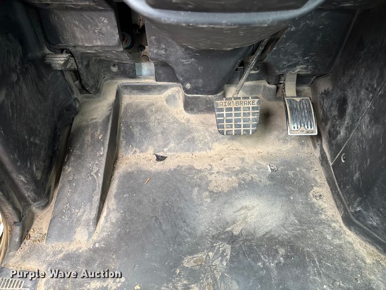 image for item FB3218 2019 Mack AN64T semi truck