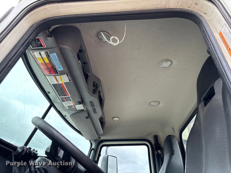 image for item FB3218 2019 Mack AN64T semi truck