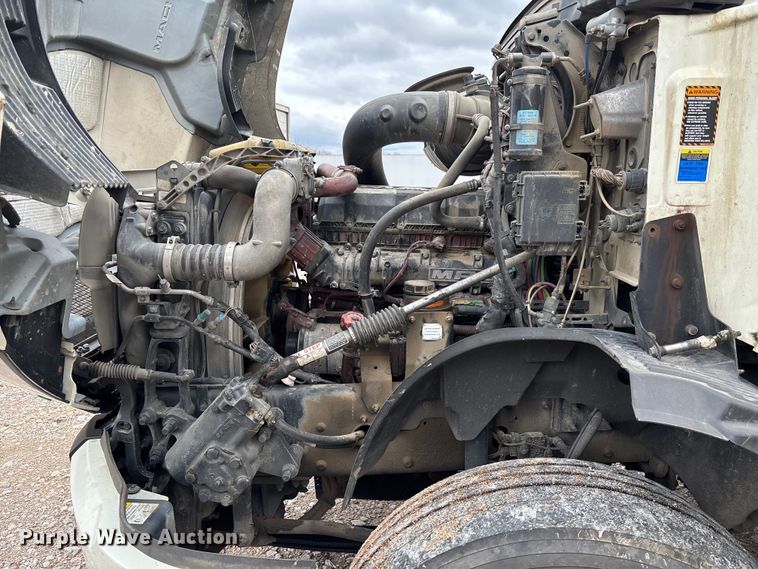 image for item FB3218 2019 Mack AN64T semi truck