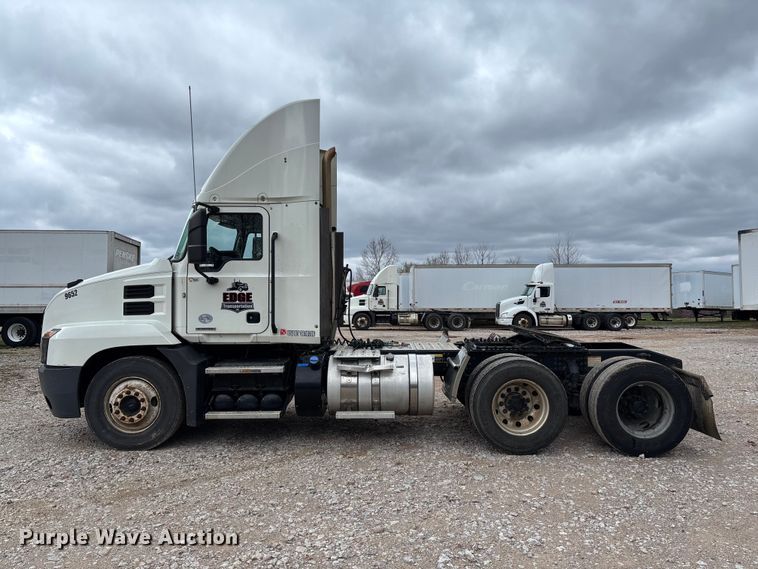 image for item FB3219 2019 Mack AN64T semi truck