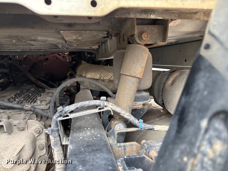 image for item FB3219 2019 Mack AN64T semi truck