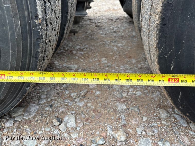 image for item FB3219 2019 Mack AN64T semi truck