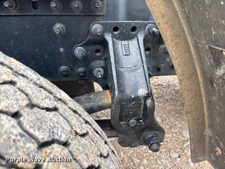 image for item FB3219 2019 Mack AN64T semi truck